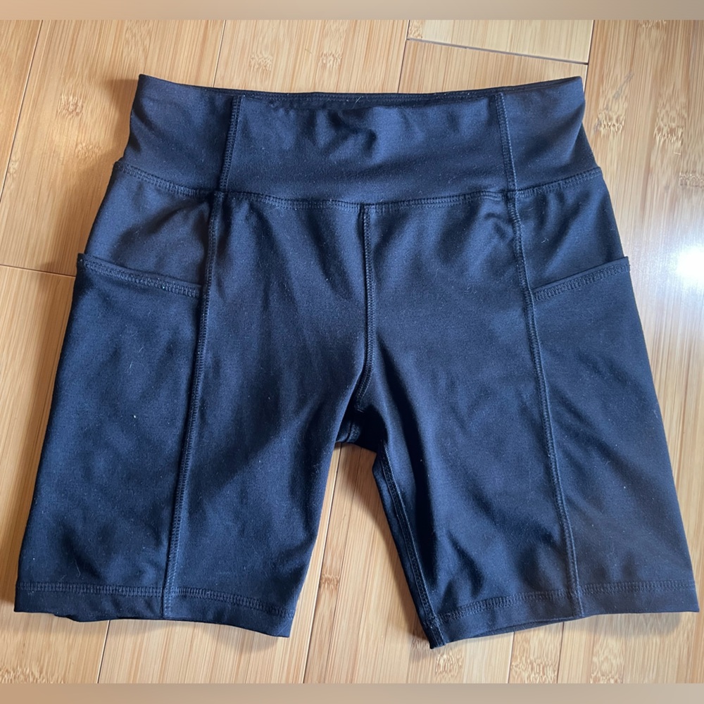 Athletic gym shorts